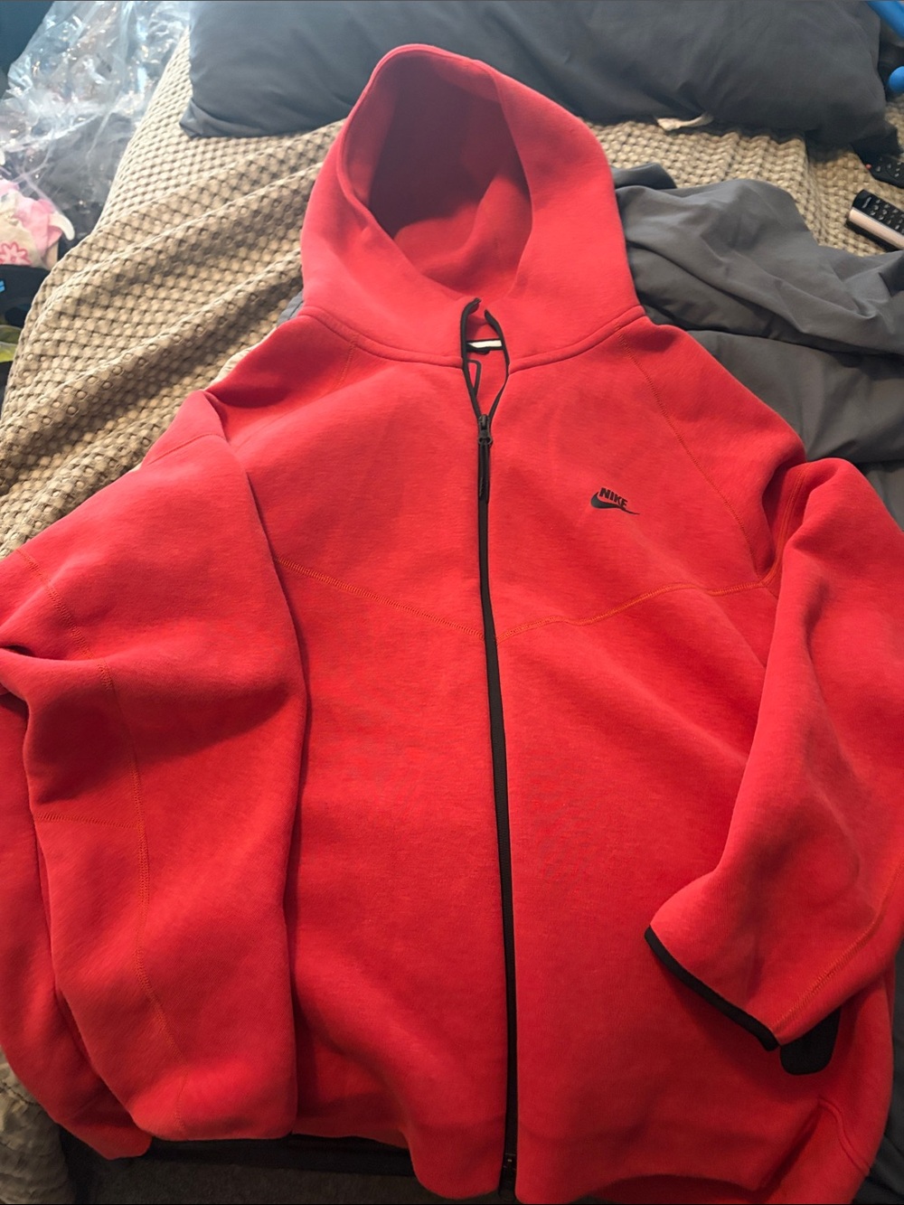 Nike Red Full-Zip Lightweight Jacket with Black Accents